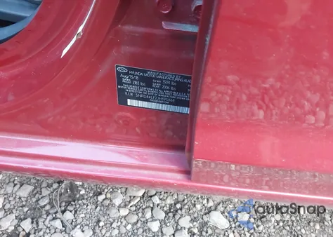 2018 Hyundai Elantra Value Edition z USA, uszkodzony, nr VIN 5NPD84LF2JH395868